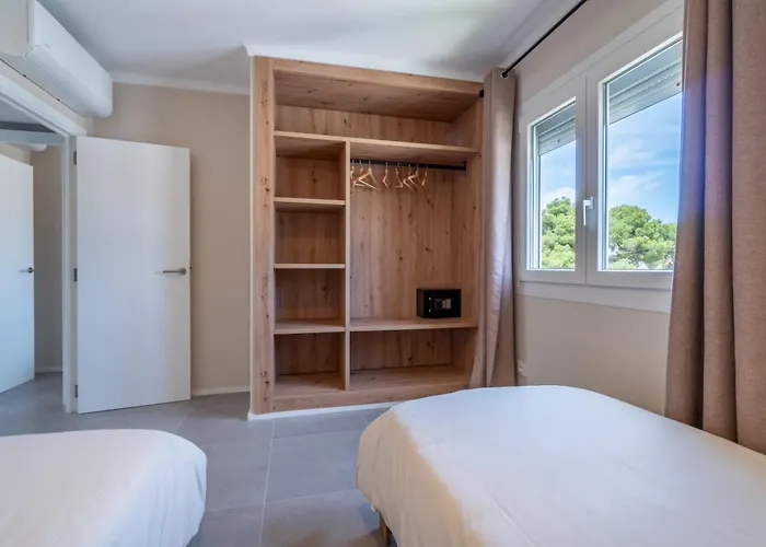 Ponent C קאלה ראטג'אדה