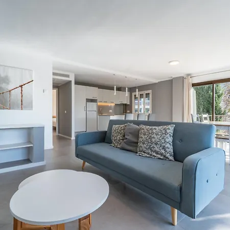 아파트 Ponent C 칼라 라트자다